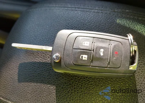 2015 Chevrolet Cruze 2Lt Auto z USA, uszkodzony, nr VIN 1G1PE5SB6F7143846